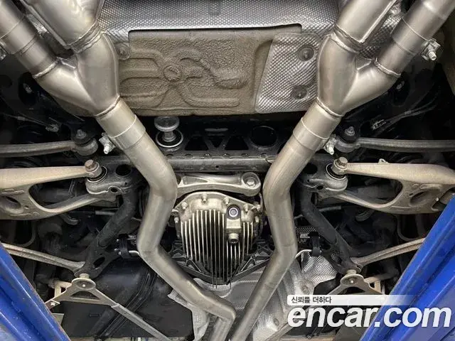 BMW M2 2018 — Şəkil 14/17