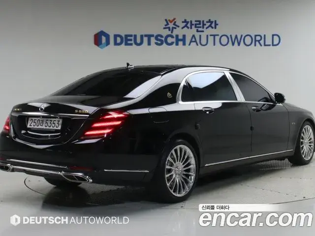 Mercedes-Benz S-Class 2018 — ფოტო 1/20