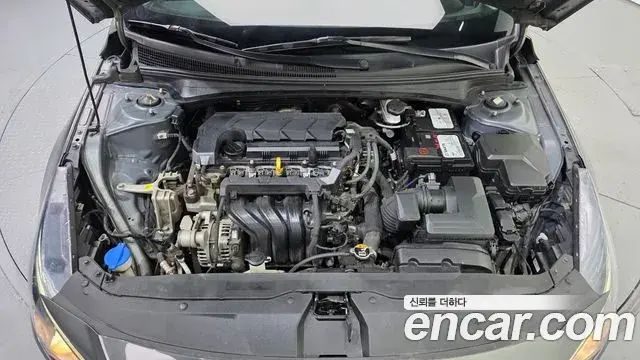 Hyundai Avante 2022 — Şəkil 6/20