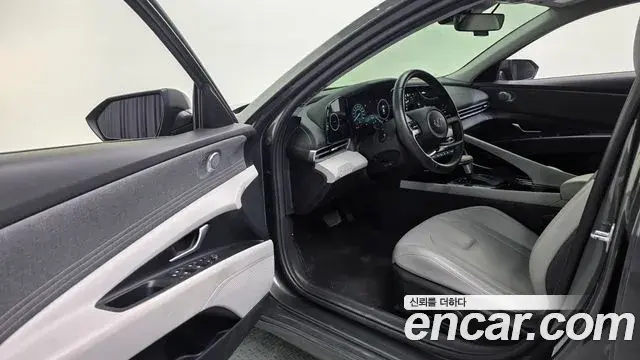 Hyundai Avante 2022 — Şəkil 12/20