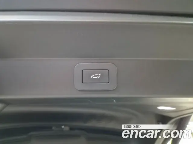 Land Rover Range Rover Sport 2024 — Фото 18/20