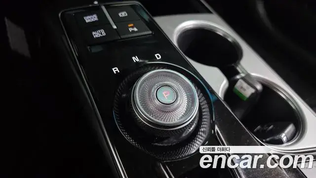 Kia K8 2022 — Photo 9/20