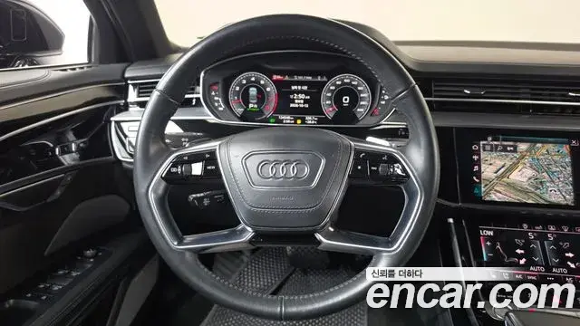 Audi A8 2019 — Photo 12/20