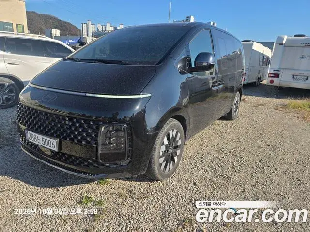 Hyundai Staria 2025 — Şəkil 1/8