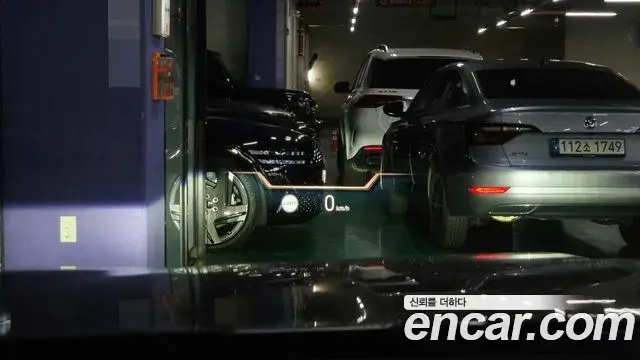 BMW 7 Series 2023 — Photo 11/20