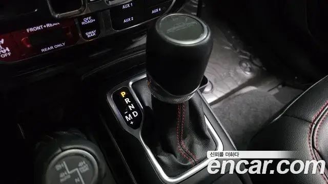 Jeep Gladiator 2023 — Photo 9/20