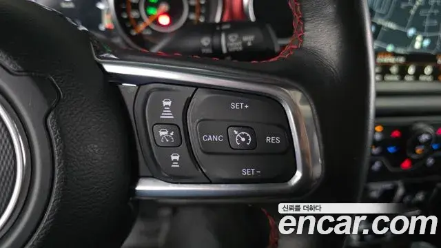 Jeep Gladiator 2023 — Photo 18/20