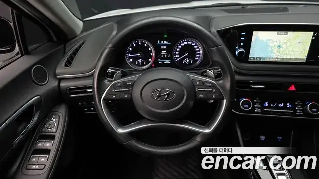 Hyundai Sonata 2023 — Şəkil 13/20
