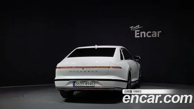 Hyundai Grandeur 2022 — Photo 4/20