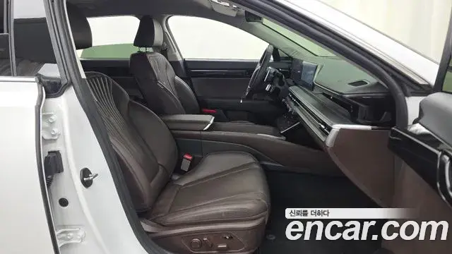 Hyundai Grandeur 2022 — Photo 11/20