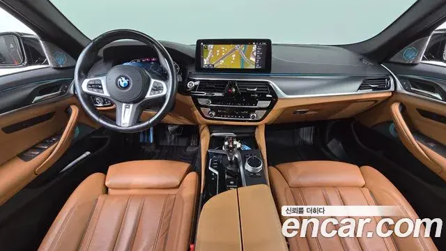 BMW 5 Series 2021 — Şəkil 7/20