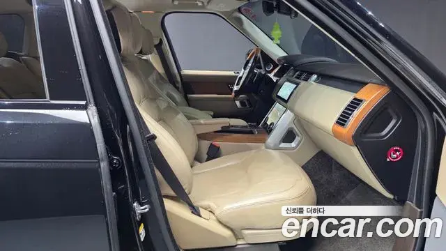 Land Rover Range Rover 2018 — Şəkil 11/20
