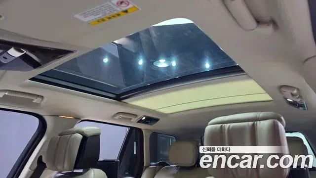 Land Rover Range Rover 2018 — Şəkil 18/20