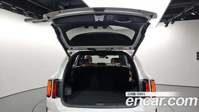 Kia Sorento 2022 — Şəkil 20/20