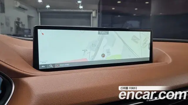 Genesis Electrified G80 2023 — Photo 14/20