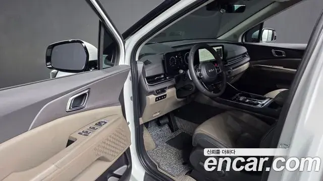 Kia Carnival 2024 — Photo 10/20
