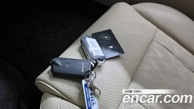 Kia The K9 2022 — Photo 15/20