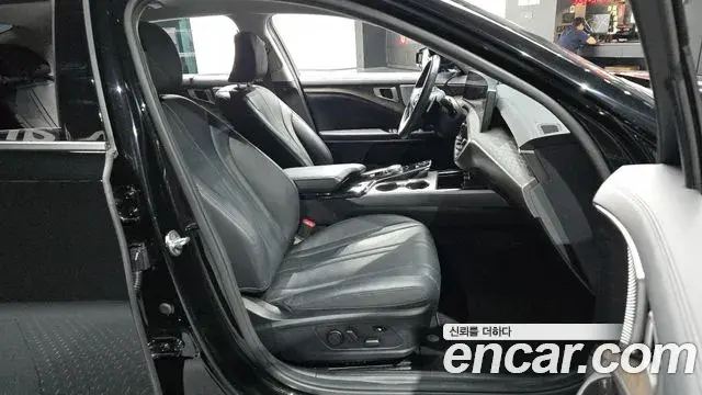 Kia K8 2022 — Şəkil 12/20