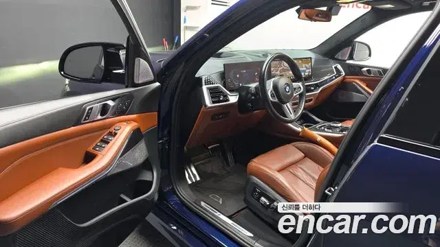 BMW X5 2023 — Photo 10/20