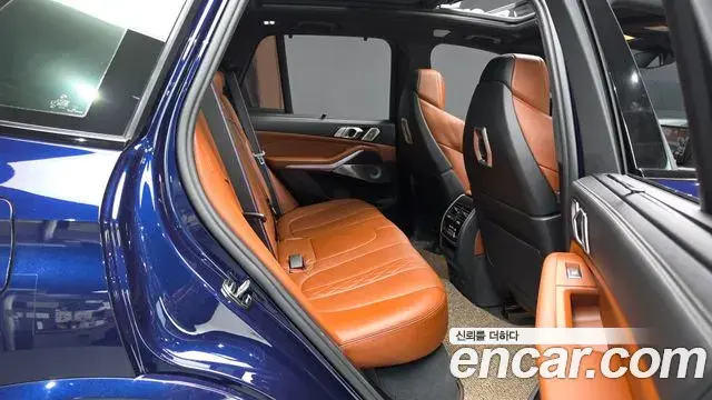 BMW X5 2023 — Photo 11/20