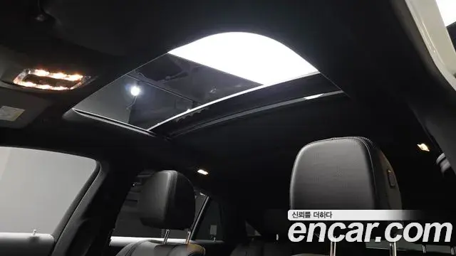 Mercedes-Benz GLE-Class 2026 — Photo 16/20