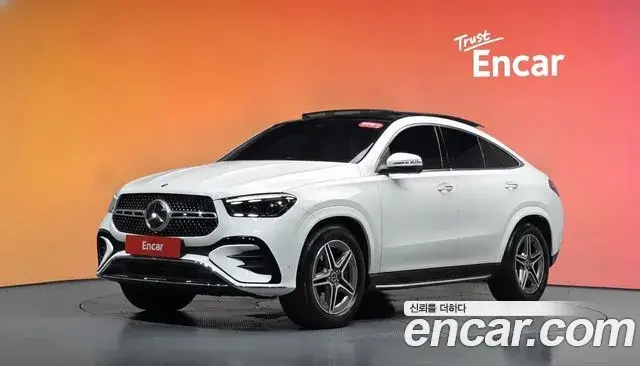 Mercedes-Benz GLE-Class 2026 — Photo 1/20