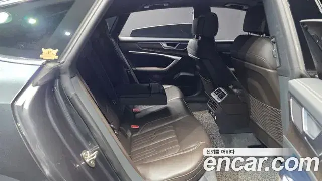 Audi A7 2020 — Photo 11/20