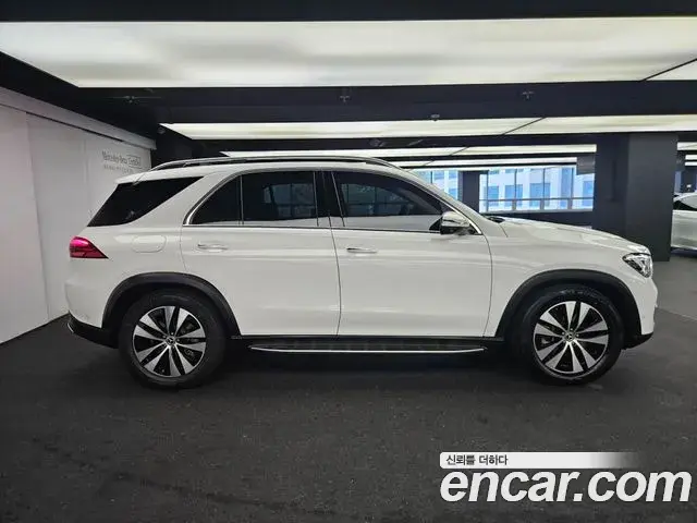 Mercedes-Benz GLE-Class 2026 — Şəkil 20/20