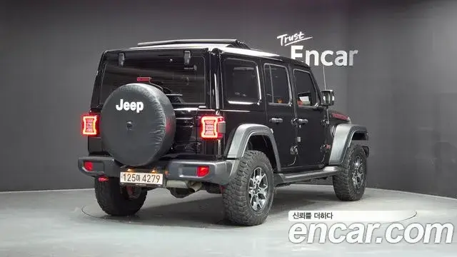 Jeep Wrangler 2019 — Şəkil 2/20