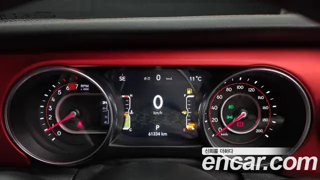 Jeep Wrangler 2019 — Şəkil 8/20