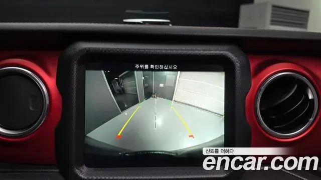 Jeep Wrangler 2019 — Şəkil 14/20