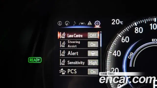 Lexus ES300h 2019 — Şəkil 16/20