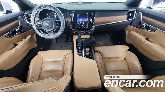Volvo S90 2018 — Photo 4/20