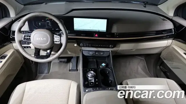 Kia Carnival 2024 — Photo 7/20