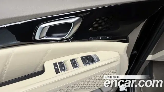 Kia Carnival 2024 — Photo 14/20