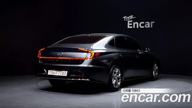 Hyundai Sonata Hybrid 2021 — Şəkil 14/20