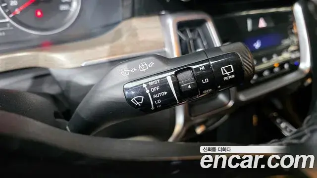 Kia Sorento 2020 — Photo 16/20