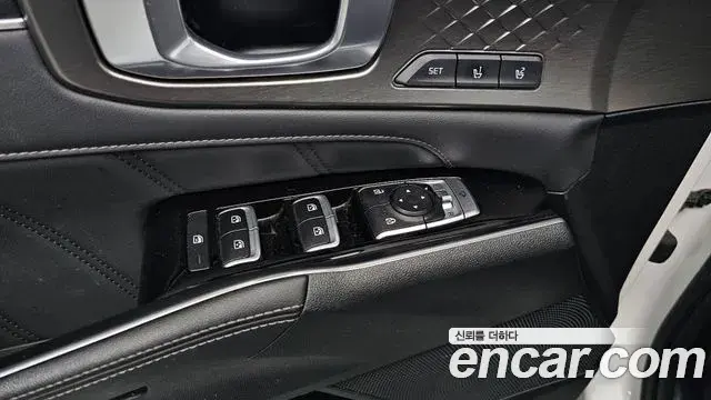 Kia Sorento 2021 — Photo 18/20