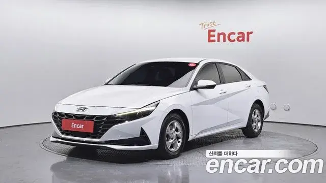 Hyundai The New Avante Hybrid 2021 — ფოტო 9/20