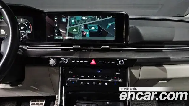 Kia Carnival 2021 — Photo 15/20