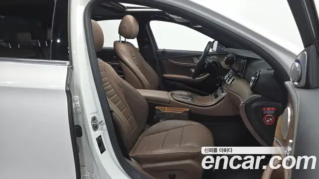 Mercedes-Benz E-Class, 2021