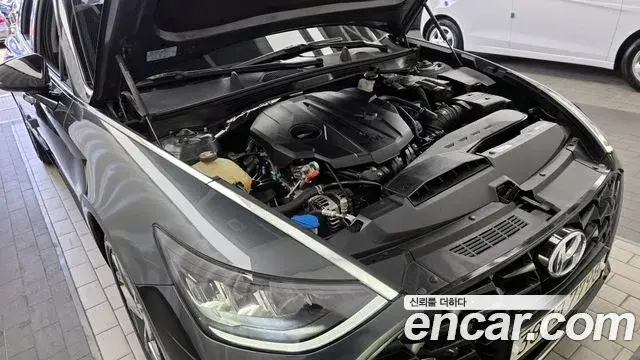 Hyundai Sonata Hybrid 2022 — Şəkil 10/20