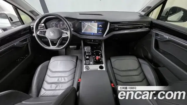 Volkswagen Touareg 2020 — Photo 7/20