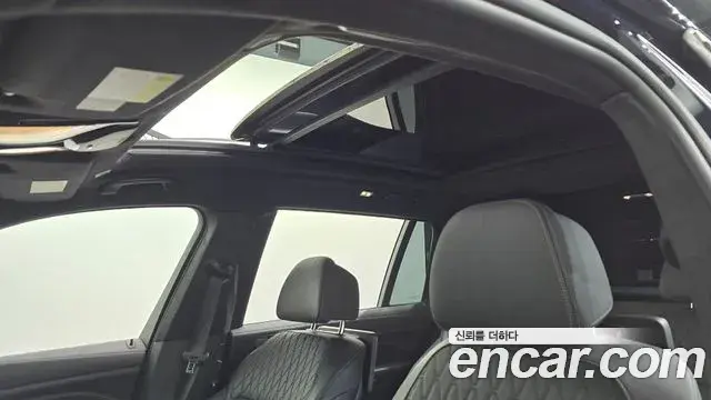 BMW X7 2020 — ფოტო 19/20