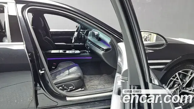 Genesis G90 2022 — ფოტო 11/20