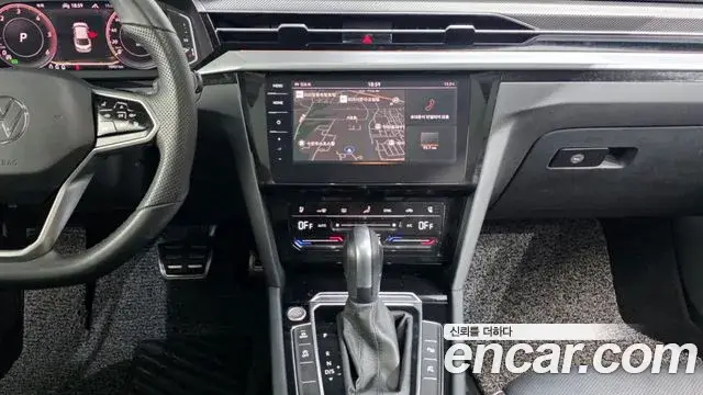 Volkswagen Arteon, 2022