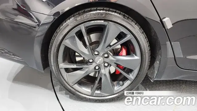 Genesis G70 2021 — Photo 5/20