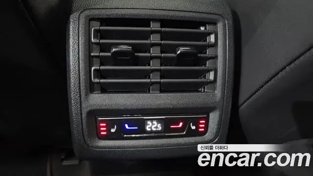 Volkswagen Golf 2024 — ფოტო 22/34