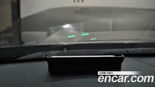 Kia Seltos 2021 — ფოტო 8/33