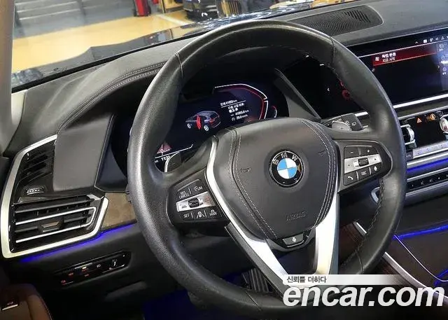 BMW X5 2022 — Photo 12/20